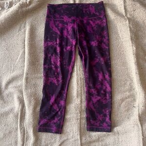 lululemon athletica Magenta and Black Patterned Leggings
